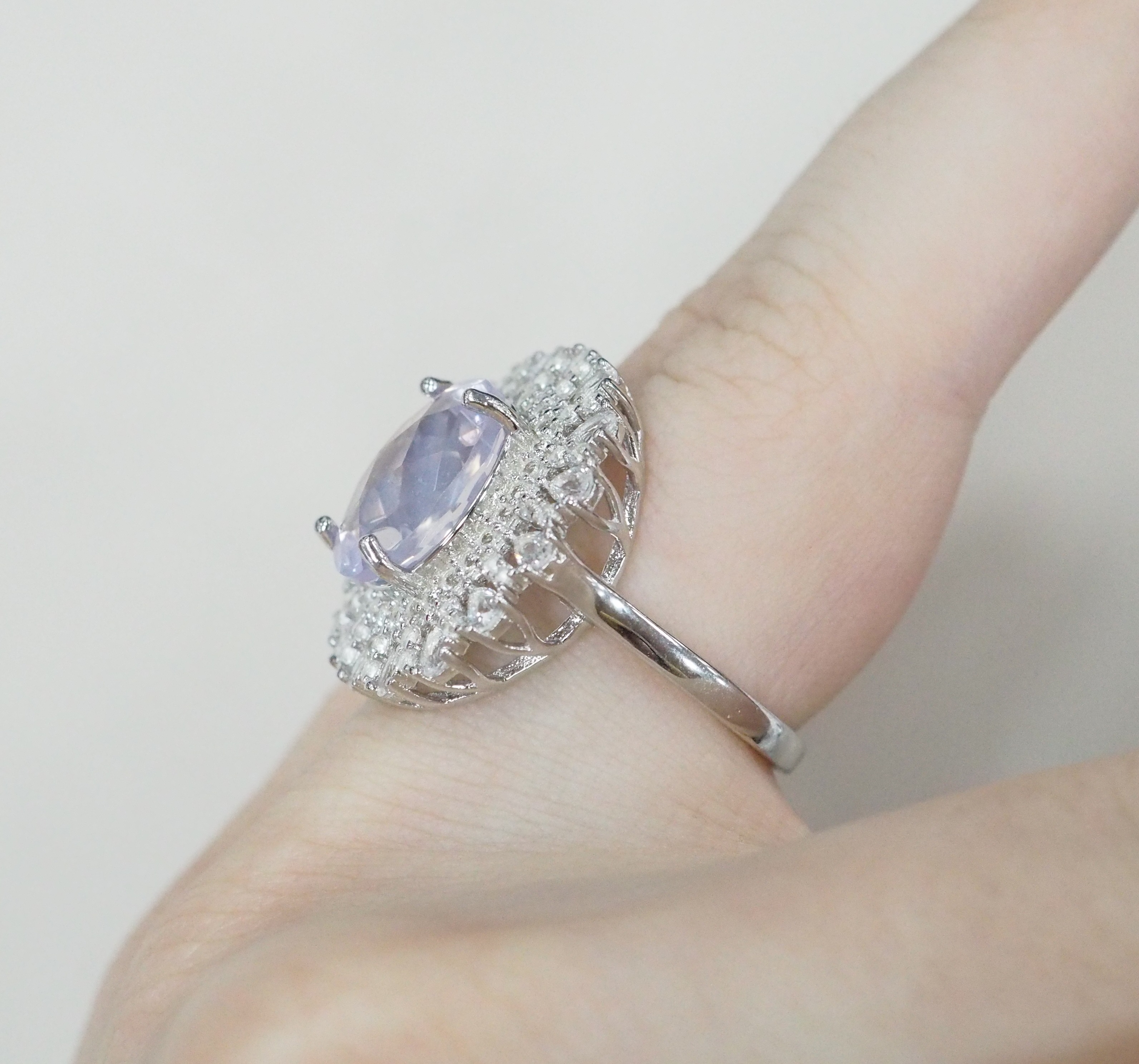 Серебряное кольцо с кварцем